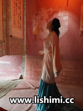 苏小小