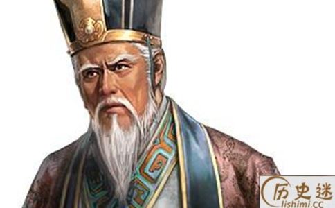 司马懿被被诸葛亮困在上方谷被火烧最后逃脱是不是因为下雨