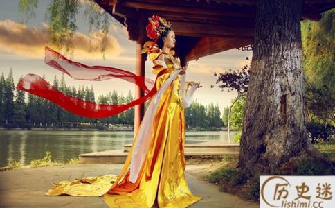 杨贵妃到底是谁的女人