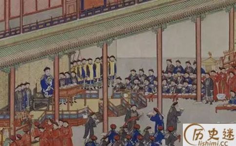 故宫里面的龙椅到底是用什么材料做的
