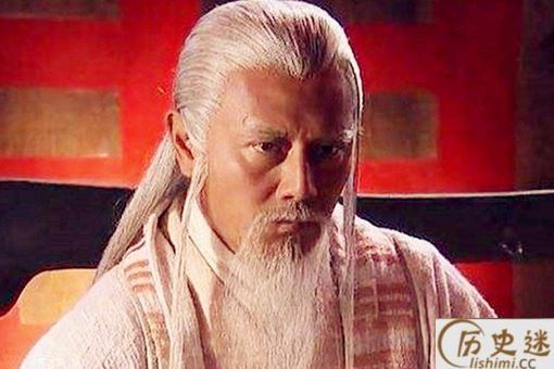 都说秦始皇是第一个统一了天下的人,那么为什么周天子也可以号令天下