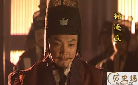 "小鸟依人"在最初形容的居然是男人