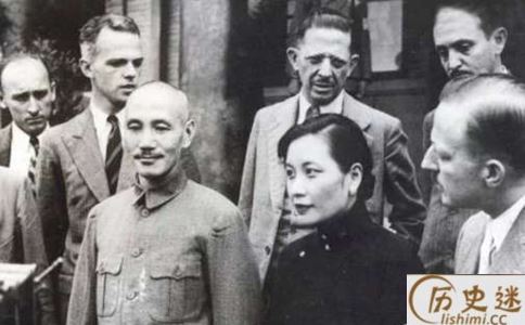 蒋介石一生四个老婆,为什么只生下了一个儿子