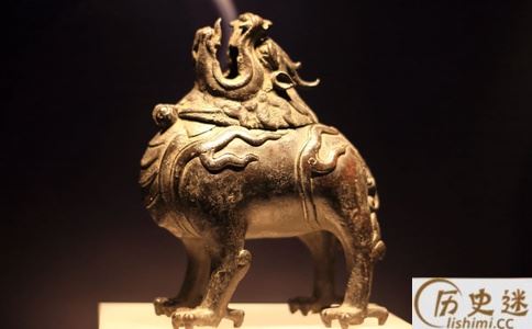 麒麟原本是两种动物,麒是公,麟是母