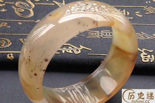 海洋玉髓和陆地上的玉髓有何不同