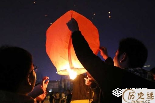 元宵节放孔明灯的寓意是什么