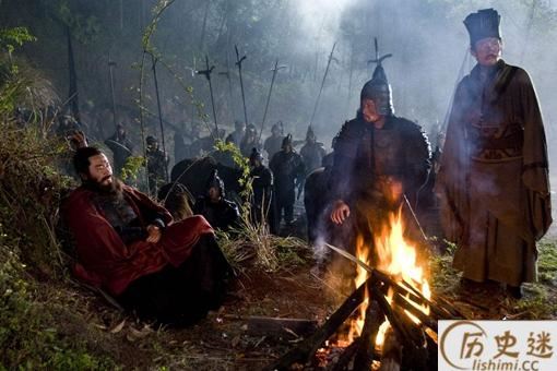 大雨倾盆什么意思