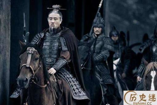 抱头鼠窜什么意思