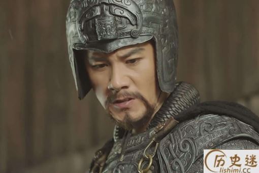 倍道兼行什么意思