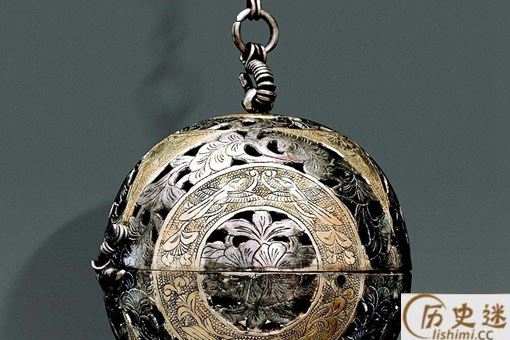 唐代鎏金银香囊特点鉴赏