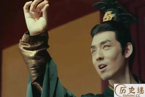 虎狼当路不治狐狸什么意思