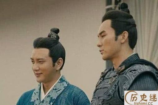 潸然泪下什么意思